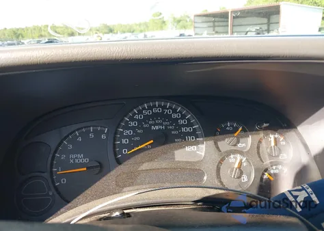 2005 Chevrolet Silverado 1500 Z71 from USA, damaged, VIN 2GCEK13T451197164